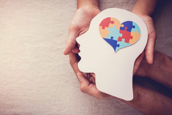 Resumen Artículo: ” Adherencia al tratamiento en la esquizofrenia. Una comparación entre las opiniones de pacientes, familias y psiquiatras” por Rubén Femenía (Área de Psicología del Creap)