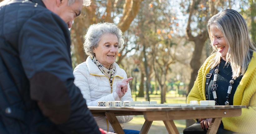El apoyo comunitario como factor de protección en las demencias